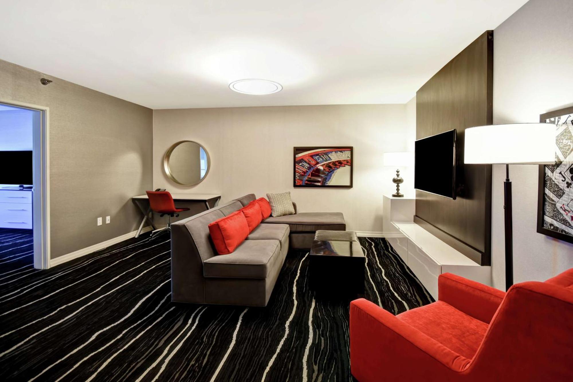 Doubletree By Hilton Deadwood At Cadillac Jack'S Exterior foto